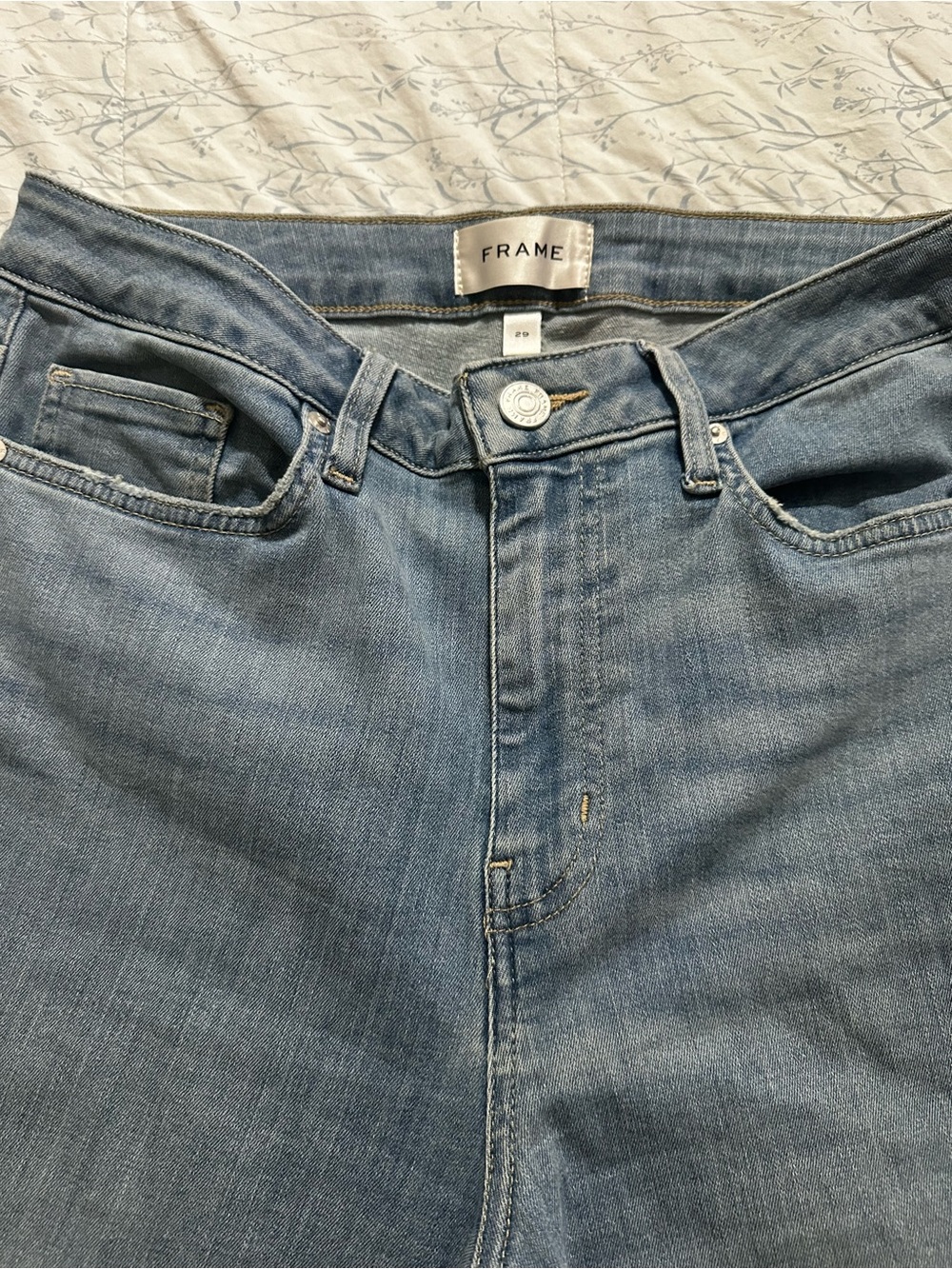 Frame Denim Women’s High Rise Light Blue Jeans